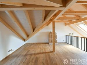 Prodej rodinného domu, Praha - Pitkovice, Žampiónová, 134 m2