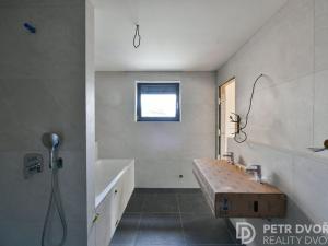 Prodej rodinného domu, Praha - Pitkovice, Žampiónová, 134 m2