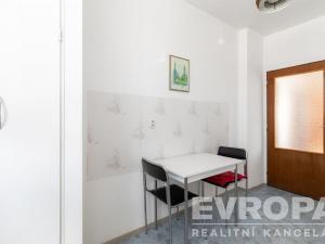 Pronájem rodinného domu, Praha - Krč, U krčského nádraží, 240 m2