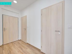 Pronájem bytu 2+kk, Olomouc - Slavonín, Topolová, 77 m2