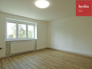 Pronájem bytu 2+1, Dolní Benešov, Osada míru, 57 m2