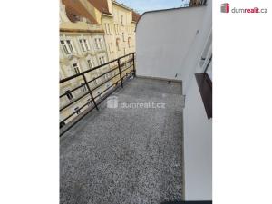 Pronájem bytu 2+kk, Praha - Smíchov, Vrázova, 48 m2