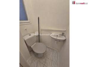 Pronájem bytu 2+kk, Praha - Smíchov, Vrázova, 48 m2