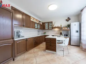 Prodej bytu 3+1, Karlovy Vary, Koptova, 122 m2