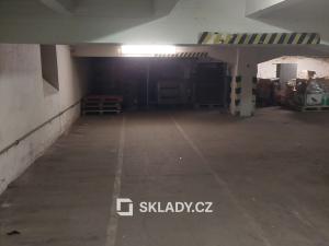 Pronájem skladu, Hradec Králové - Pražské Předměstí, 2400 m2