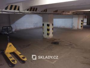 Pronájem skladu, Hradec Králové - Pražské Předměstí, 2400 m2