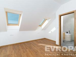 Prodej bytu 2+kk, Vrchlabí, Krkonošská, 60 m2