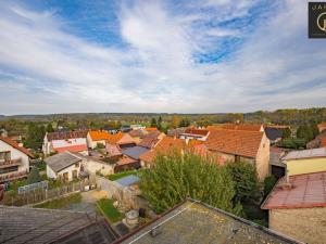 Prodej rodinného domu, Kamenné Žehrovice, Karlovarská třída, 560 m2