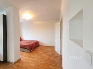Pronájem bytu 1+1, Písek, Smetanovo nám., 55 m2