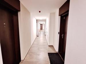 Pronájem bytu 1+kk, Praha - Vysočany, Bassova, 31 m2