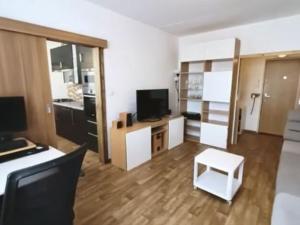 Pronájem bytu 3+1, Třebíč - Nové Dvory, Fr. Hrubína, 74 m2