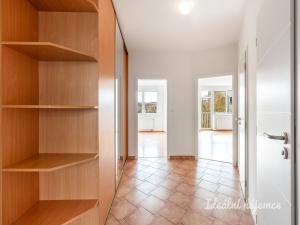Pronájem bytu 3+kk, Praha - Motol, Jeřabinová, 74 m2