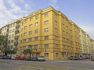 Prodej bytu 3+1, Praha - Holešovice, U smaltovny, 99 m2