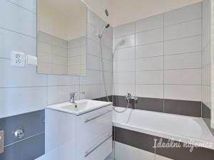 Pronájem bytu 2+kk, Brno - Židenice, Bořetická, 40 m2