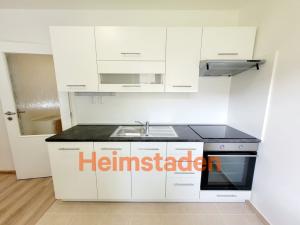 Pronájem bytu 2+kk, Havířov - Šumbark, U Nádraží, 37 m2