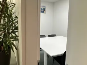 Pronájem kanceláře, Praha - Karlín, Křižíkova, 72 m2