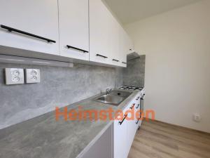 Pronájem bytu 2+1, Karviná - Nové Město, tř. Osvobození, 54 m2