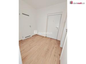 Pronájem bytu 2+kk, Praha - Kbely, Sedlářova, 54 m2