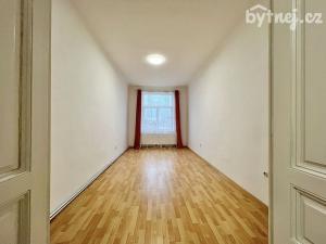 Pronájem bytu 3+1, Jihlava, Třebízského, 100 m2