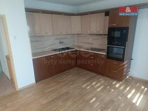 Prodej bytu 4+1, Mšené-lázně, Na Pankráci, 90 m2