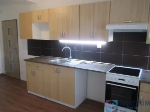 Pronájem bytu 2+kk, Jablonec nad Nisou, V Luzích, 43 m2