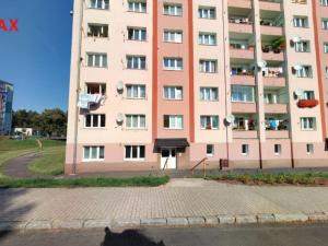 Prodej bytu 1+1, Rotava, Sídliště, 37 m2