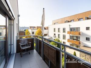 Pronájem bytu 2+kk, Praha - Letňany, Nepomuckých, 61 m2