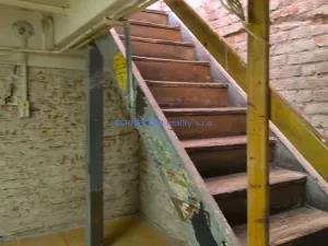 Pronájem obchodního prostoru, Hradec Králové, Švehlova, 85 m2