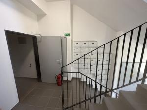 Pronájem bytu 2+kk, Milovice - Mladá, Slepá, 39 m2