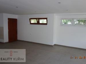 Pronájem garáže, Kuřim, 110 m2