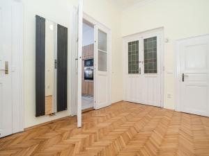 Pronájem bytu 4+1, Praha - Karlín, Peckova, 136 m2