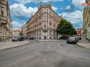 Prodej bytu 3+1, Plzeň - Jižní Předměstí, Kardinála Berana, 116 m2