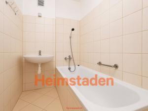 Pronájem bytu 2+1, Ostrava - Poruba, Komenského, 66 m2