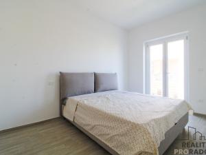 Prodej bytu 3+kk, Postilli,Itálie, 71 m2