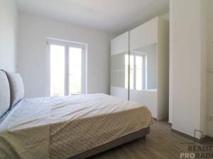 Prodej bytu 3+kk, Postilli,Itálie, 71 m2