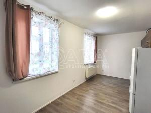 Pronájem bytu 2+kk, Milovice, Armádní, 42 m2