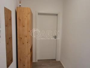 Pronájem bytu 2+kk, Milovice, Armádní, 42 m2