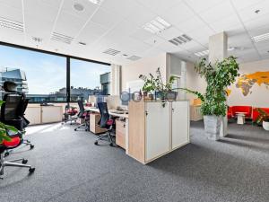 Pronájem kanceláře, Praha - Stodůlky, Laurinova, 1398 m2