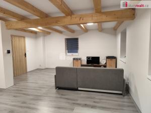 Pronájem bytu 2+kk, Dobrovice, Palackého náměstí, 70 m2