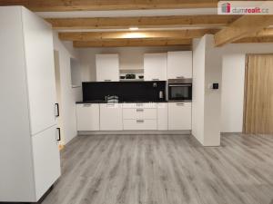 Pronájem bytu 2+kk, Dobrovice, Palackého náměstí, 70 m2