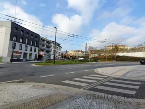 Pronájem komerčního pozemku, Praha, 148 m2