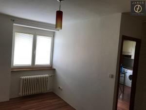 Pronájem bytu 1+1, Kladno, Kyjevská, 28 m2