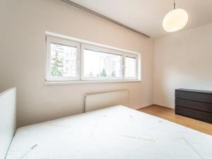 Pronájem bytu 2+kk, Praha - Hlubočepy, Högerova, 49 m2