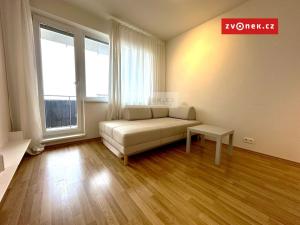 Pronájem bytu 1+kk, Zlín, Podlesí II, 31 m2