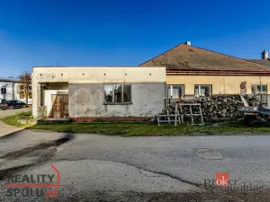 Prodej rodinného domu, Úsobí, 395 m2