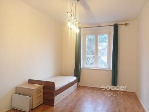 Pronájem bytu 2+kk, Praha - Strašnice, Gutova, 36 m2