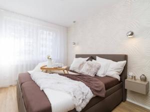 Prodej bytu 2+kk, Praha - Dolní Měcholupy, Kardausova, 63 m2