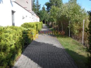 Pronájem bytu 1+kk, Hradec Králové - Svobodné Dvory, Bohdanečská, 30 m2