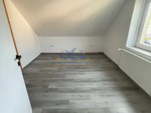 Pronájem bytu 2+kk, Hořovice, Klostermannova, 52 m2