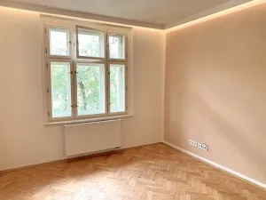 Pronájem bytu 1+kk, Praha - Vršovice, Tolstého, 30 m2